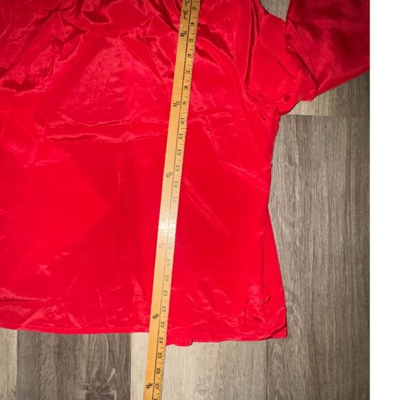 Vintage Red Button-Up Blouse With Shoulder Pads & Pleated Front Design - Picture 8 of 9